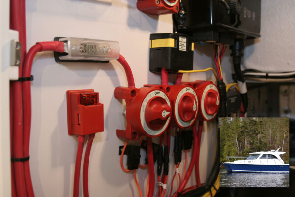Blue Sea Systems e-Series On Off Battery Switch 9003E