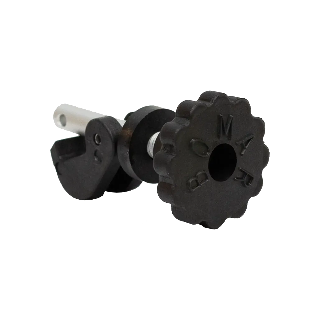 PompanetteBomar_SpareParts_HandlesKnobsDogs_P100-09_01
